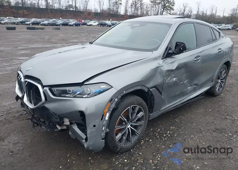 2025 BMW X6 xDrive40I z USA, uszkodzony, nr VIN 5UX33EX09S9Z28233